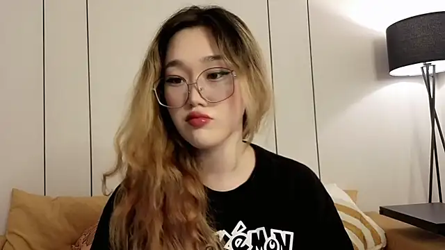 Jennatyan online show from March 23, 7:23 am