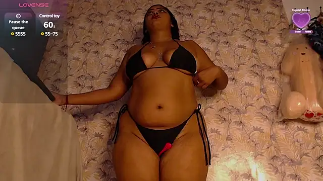 LaCrespaHerrera online show from February 19, 10:20 pm