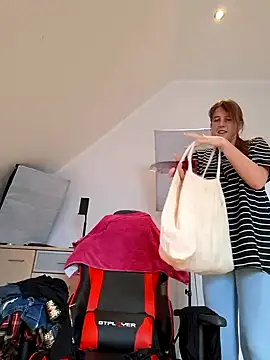 Hexe12346 online show from February 28, 2:42 pm