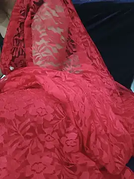 Snapshot of kaveerpooja947 chatting on June 13, 5:11 pm kaveerpooja947 online show from June 13, 5:11 pm