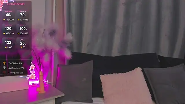 Snapshot of Colleen_Blake chatting on February 12, 6:09 pm Colleen Blake online show from February 12, 6:09 pm
