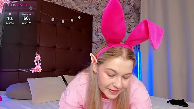 Snapshot of Colleen_Blake chatting on March 10, 2:59 pm Colleen Blake online show from March 10, 2:59 pm