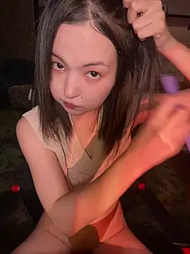 lalallalalaa- online show from February 2, 1:21 pm