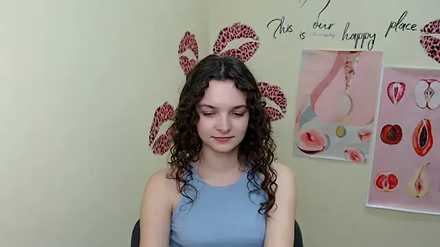 Snapshot of _SusieSu_ chatting on February 4, 3:57 pm SusieSu online show from February 4, 3:57 pm