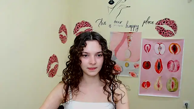 Snapshot of _SusieSu_ chatting on February 11, 1:20 pm SusieSu online show from February 11, 1:20 pm