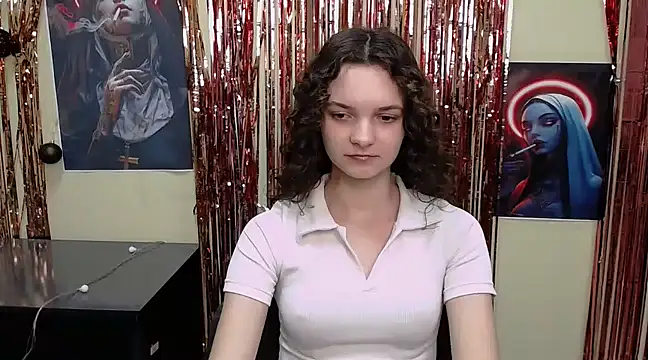 Snapshot of _SusieSu_ chatting on March 9, 4:44 pm SusieSu online show from March 9, 4:44 pm