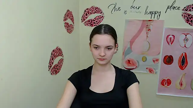 Snapshot of _SusieSu_ chatting on March 17, 4:01 pm SusieSu online show from March 17, 4:01 pm