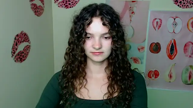 Snapshot of _SusieSu_ chatting on October 6, 6:49 pm SusieSu online show from October 6, 6:49 pm