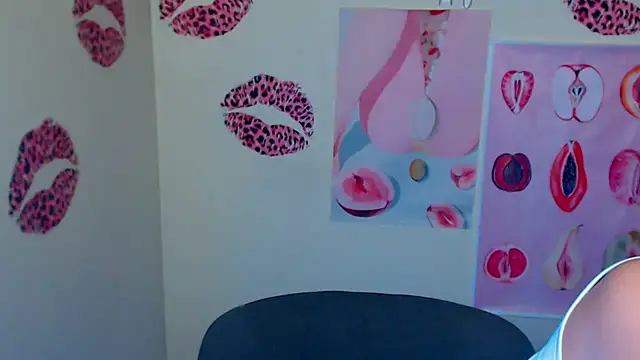  SusieSu  online show from October 23, 6:34 am