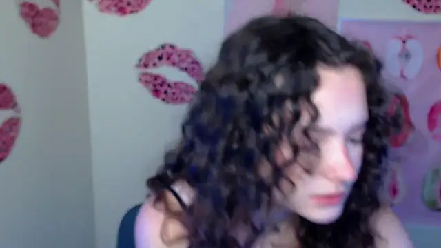  SusieSu  online show from December 20, 7:43 pm