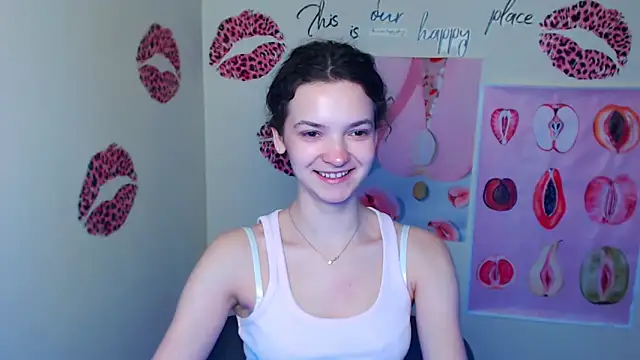  SusieSu  online show from March 22, 7:12 am