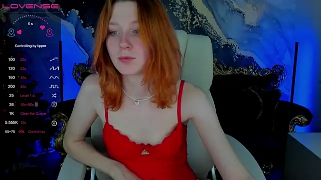 Snapshot of MagicLilu chatting on December 31, 11:06 pm MagicLilu online show from December 31, 11:06 pm