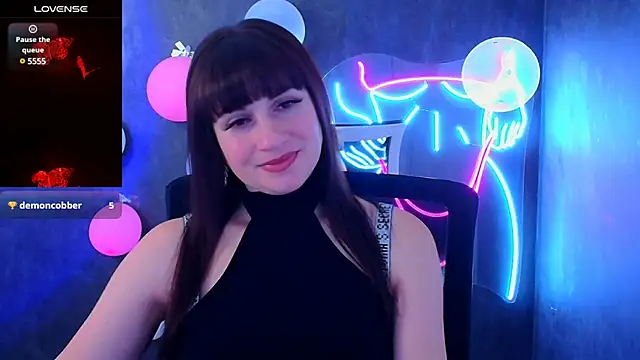 Snapshot of Violla_My chatting on February 19, 9:50 am Violla My online show from February 19, 9:50 am