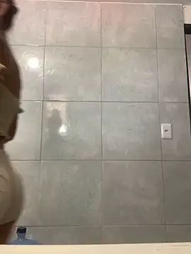 Gabrielleof online show from April 10, 1:05 pm