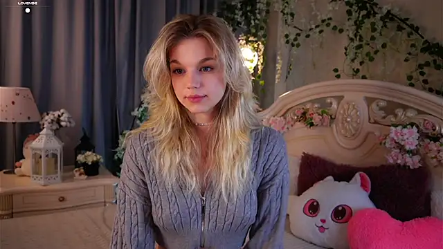 EdlinAlliston online show from November 10, 2:16 pm