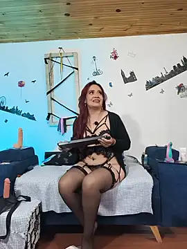 Snapshot of keila_j chatting on June 1, 10:17 am keila j online show from June 1, 10:17 am