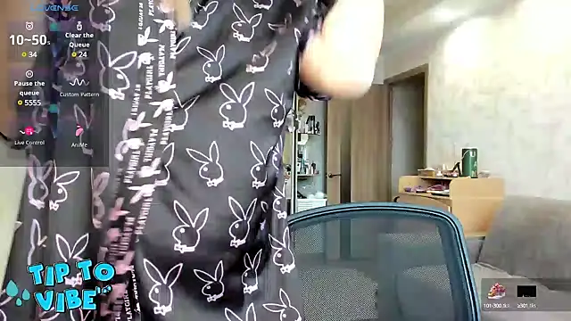 lady Nati online show from February 14, 1:40 pm