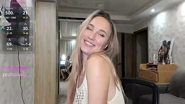 lady Nati online show from November 25, 2:50 pm