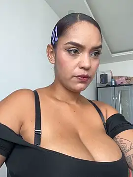 Sara-77 online show from May 25, 6:25 pm