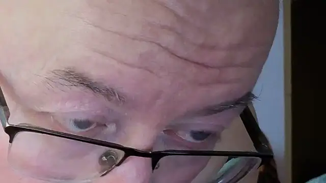 loverboyxxx69 online show from April 17, 4:10 pm