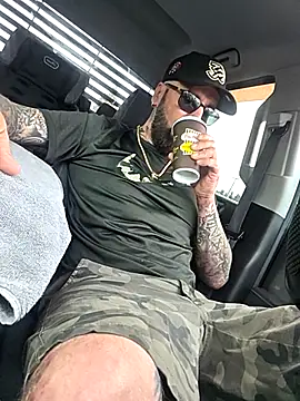 Beardedtattood online show from October 7, 1:19 pm