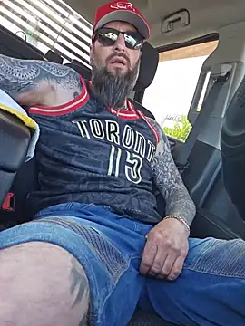 Beardedtattood online show from May 27, 2:58 pm