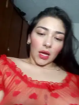 Snapshot of SophieWinslow chatting on February 28, 1:26 am SophieWinslow online show from February 28, 1:26 am