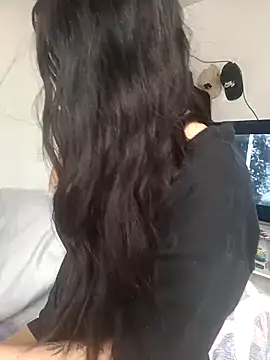 Snapshot of SophieWinslow chatting on March 5, 10:21 pm SophieWinslow online show from March 5, 10:21 pm