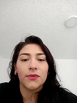 Snapshot of SophieWinslow chatting on March 7, 10:21 pm SophieWinslow online show from March 7, 10:21 pm