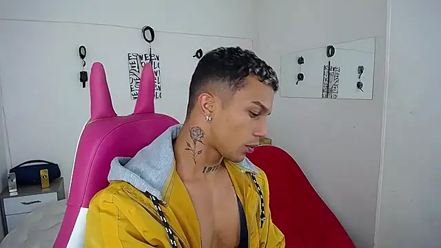 Leonard Price online show from November 16, 1:55 am