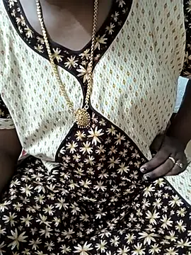 MaaliiiPonuTamil online show from March 11, 11:37 pm