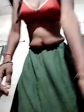 Snapshot of MAAYRA0809 chatting on February 21, 4:48 pm MAAYRA0809 online show from February 21, 4:48 pm