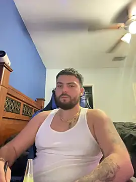 Snapshot of MasterKvn chatting on December 31, 9:21 am MasterKvn online show from December 31, 9:21 am