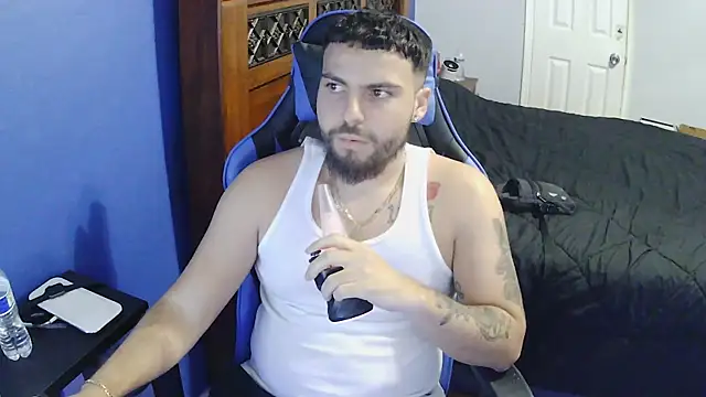 Snapshot of MasterKvn chatting on March 5, 6:01 am MasterKvn online show from March 5, 6:01 am