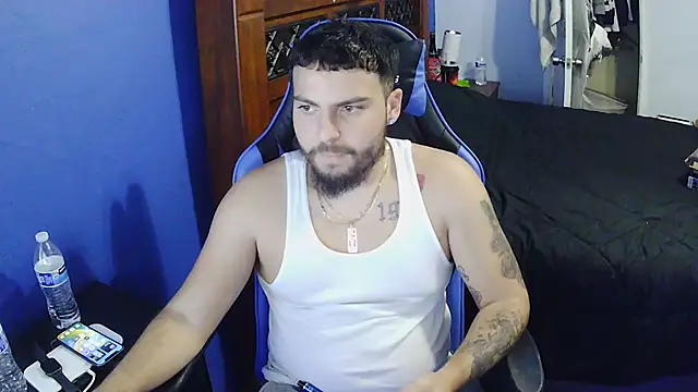 Snapshot of MasterKvn chatting on March 14, 7:48 am MasterKvn online show from March 14, 7:48 am