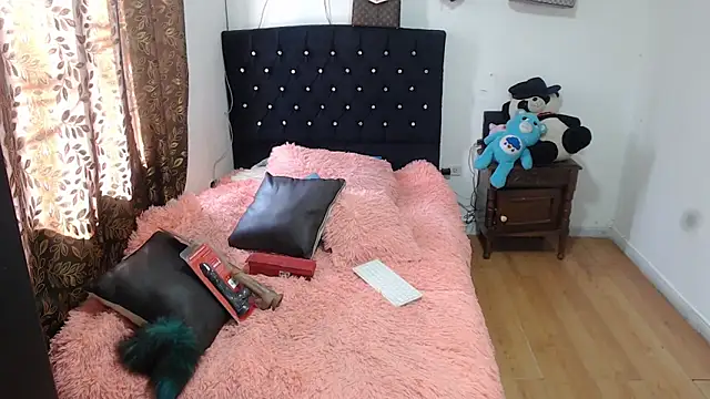 Julieta jonesss online show from January 15, 8:16 pm