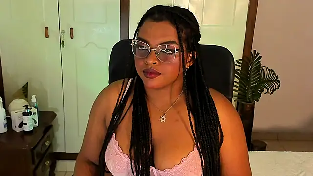 Snapshot of conielaurenth chatting on September 21, 8:05 am conielaurenth online show from September 21, 8:05 am