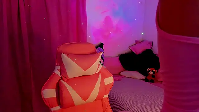 gabyye capprins online show from March 11, 7:03 pm