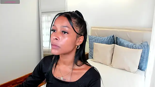 natali henao online show from September 26, 4:55 pm