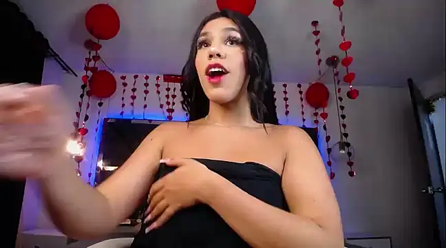 MIA YOURHOTTIE online show from February 8, 8:31 am