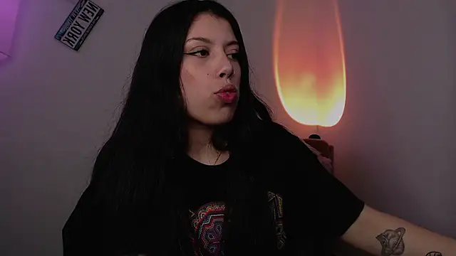 iam emy online show from March 8, 12:11 am