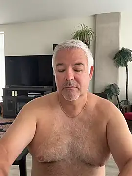 Snapshot of aarosteev2 chatting on May 25, 3:51 pm aarosteev2 online show from May 25, 3:51 pm
