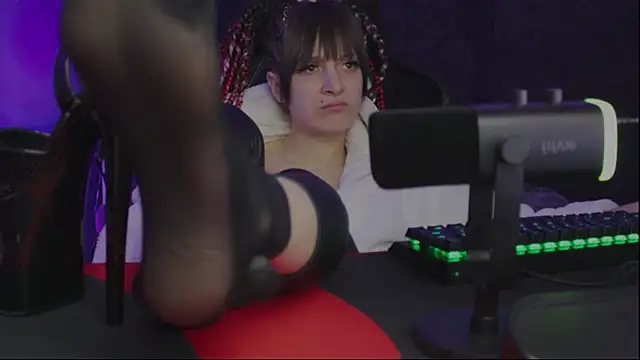 Snapshot of Kathleen_Meow chatting on January 6, 4:02 pm Kathleen Meow online show from January 6, 4:02 pm