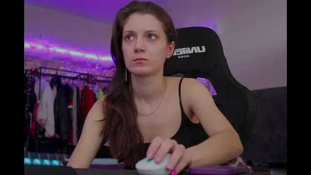 Snapshot of Kathleen_Meow chatting on September 23, 6:16 am Kathleen Meow online show from September 23, 6:16 am