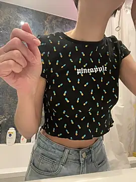 Kathleen Meow online show from January 9, 10:40 am