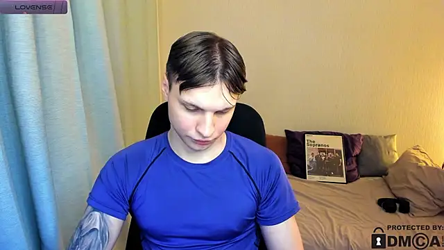 handsome guy01 online show from February 8, 2:53 pm