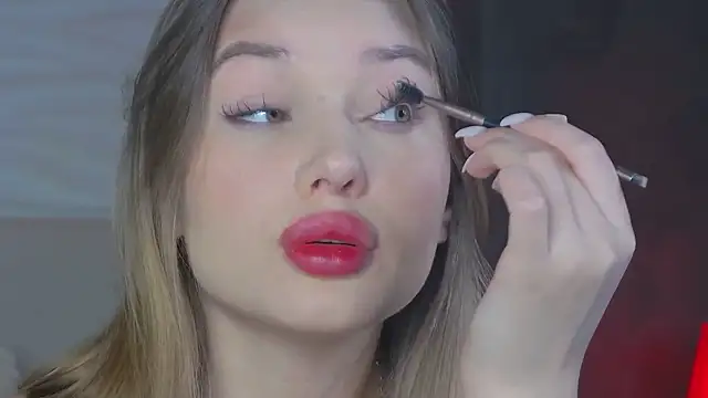 ViolaFlirt online show from February 18, 4:37 am