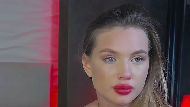 ViolaFlirt online show from February 19, 10:45 am