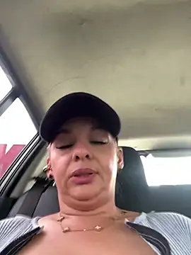 Aligoldbottom online show from January 26, 6:16 pm