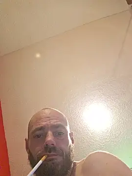 Snapshot of kjs_daddy123 chatting on February 21, 6:58 am kjs daddy123 online show from February 21, 6:58 am